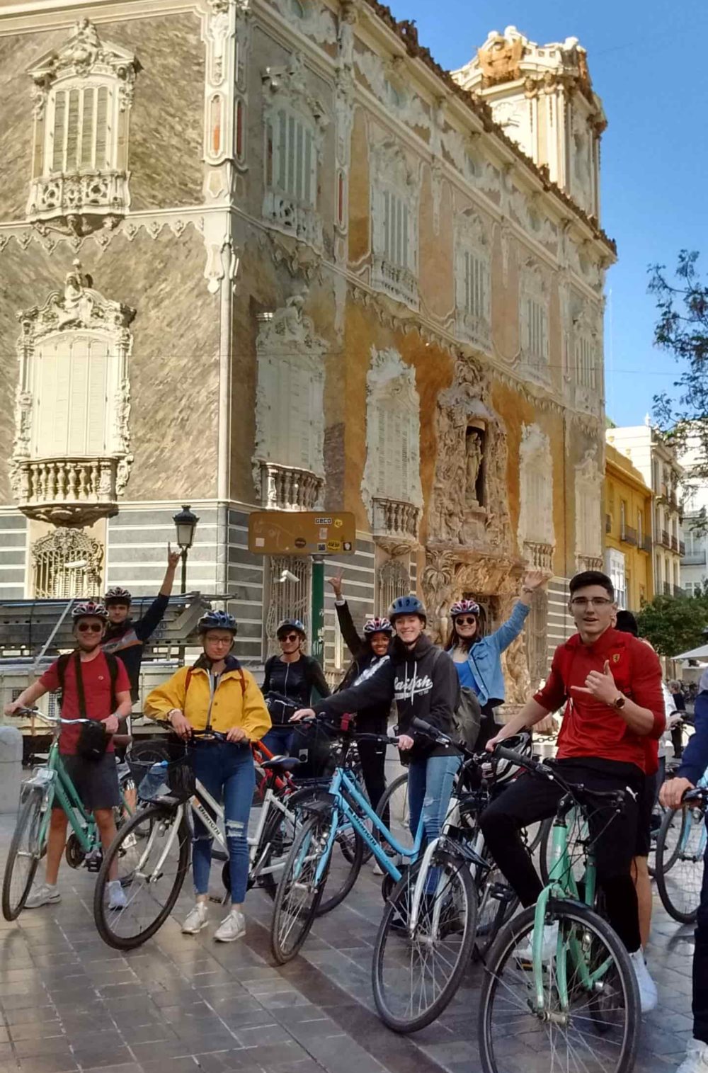 Bike e segway tour.